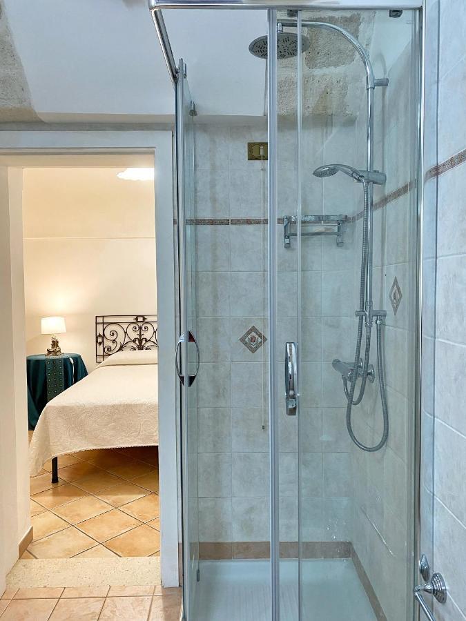 La Dimora Del Mercante - Puglia Mia Apartments โมโนโปลี ภายนอก รูปภาพ